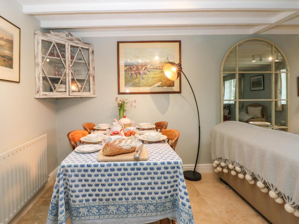 Villa The Blue House Malpas  Exterior foto